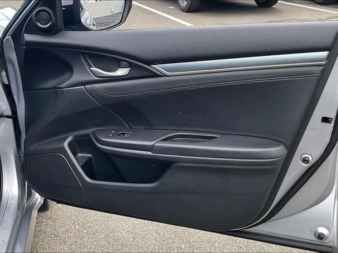 Used 2018 Honda Civic EX-L image 26