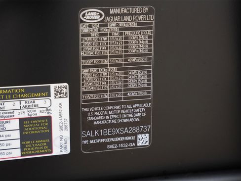 Used 2025 Land Rover Range Rover Long Wheelbase Autobiography image 30