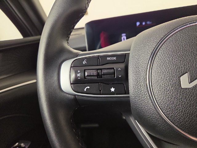 Certified 2025 Kia K5 GT-Line w/ GT-Line Premium Package FWD image 21