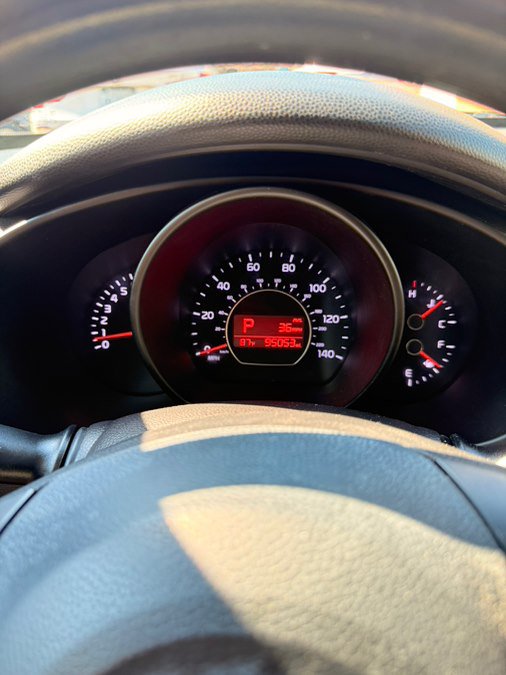Used 2019 Kia Soul FWD image 12