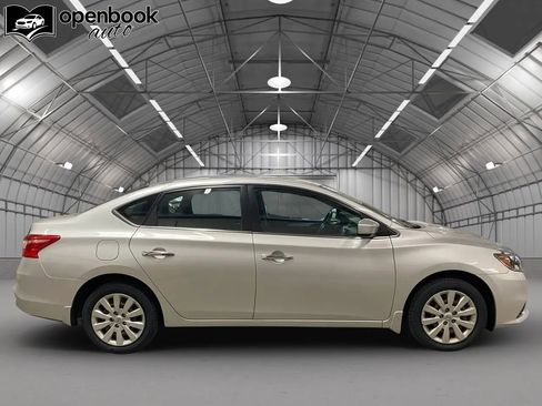 Used 2019 Nissan Sentra S w/ Electronics Package image 4