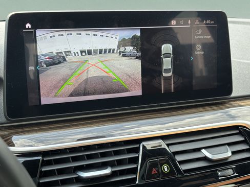 Used 2023 BMW 530i w/ Premium Package RWD image 14