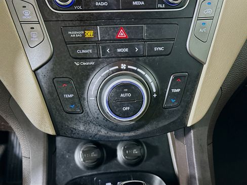 Used 2017 Hyundai Santa Fe Sport FWD image 22