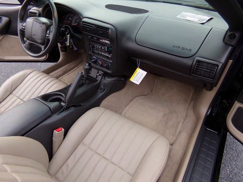 Used 2002 Chevrolet Camaro Z28 image 13