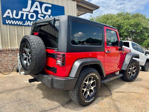 Used 2015 Jeep Wrangler Sport w/ Quick Order Package 24S AWD/4WD image 7