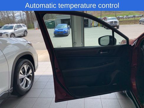 Used 2019 Subaru Outback 2.5i Limited w/ Popular Package #2 image 12