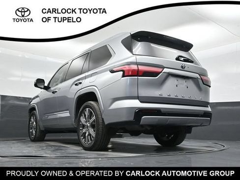 Used 2023 Toyota Sequoia Capstone RWD image 60