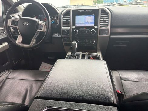 Used 2016 Ford F150 Lariat w/ Equipment Group 502A Luxury AWD/4WD image 9
