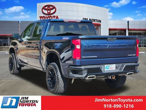 Used 2020 Chevrolet Silverado 1500 Custom Trail Boss w/ Custom Convenience Package AWD/4WD image 8