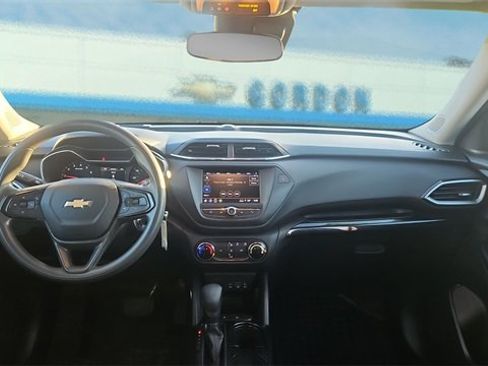 Used 2021 Chevrolet TrailBlazer LS image 15