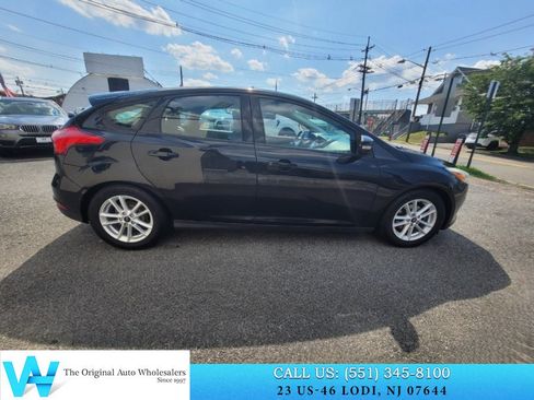 Used 2016 Ford Focus SE FWD image 7