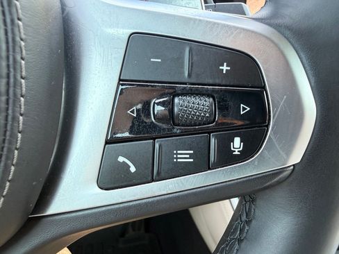 Used 2022 BMW X5 sDrive40i w/ M Sport Package RWD image 16