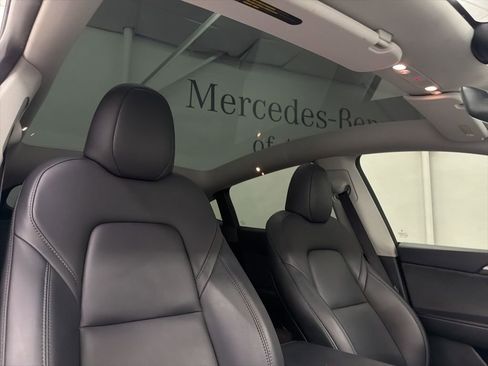 Used 2023 Tesla Model Y 2WD image 28