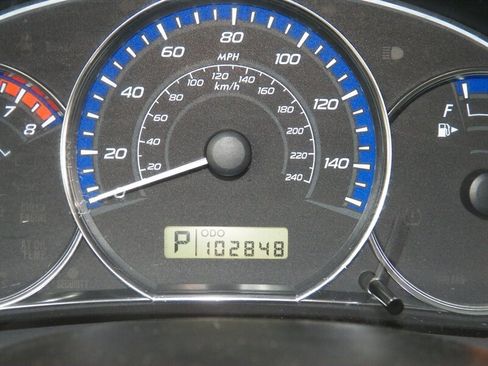 Used 2011 Subaru Forester 2.5X Premium w/ All-Weather Pkg image 23