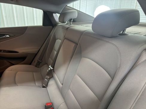 Used 2024 Chevrolet Malibu LT FWD image 14