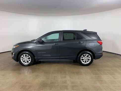 Used 2021 Chevrolet Equinox LS w/ LS Convenience Package AWD/4WD image 17