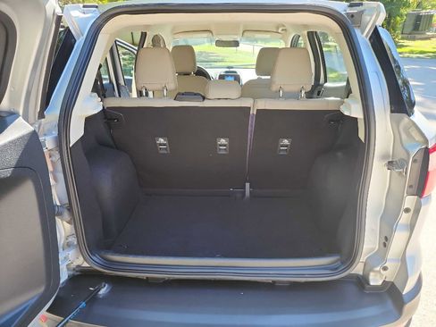 Used 2021 Ford EcoSport S image 30
