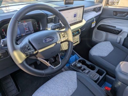 New 2025 Ford Maverick XLT w/ XLT Luxury Package FWD image 66
