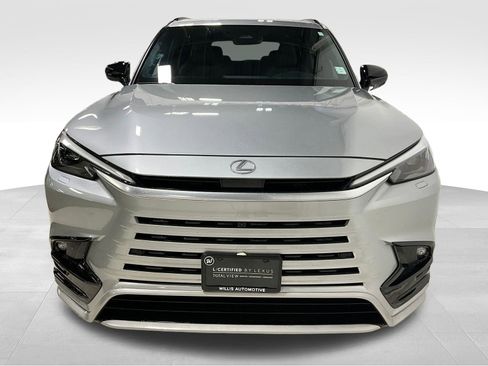 Used 2024 Lexus TX 500h AWD w/ Technology Package image 2