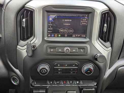 Used 2024 Chevrolet Silverado 2500 Custom w/ Custom Convenience Package AWD/4WD image 11