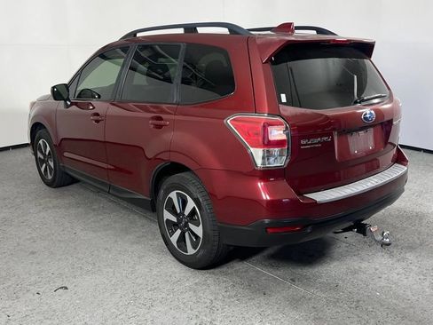 Used 2018 Subaru Forester 2.5i Premium w/ Popular Package #2A AWD/4WD image 5