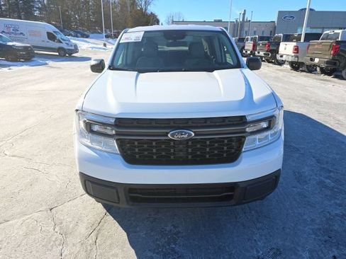 Used 2022 Ford Maverick XLT w/ Equipment Group 300A Standard image 2
