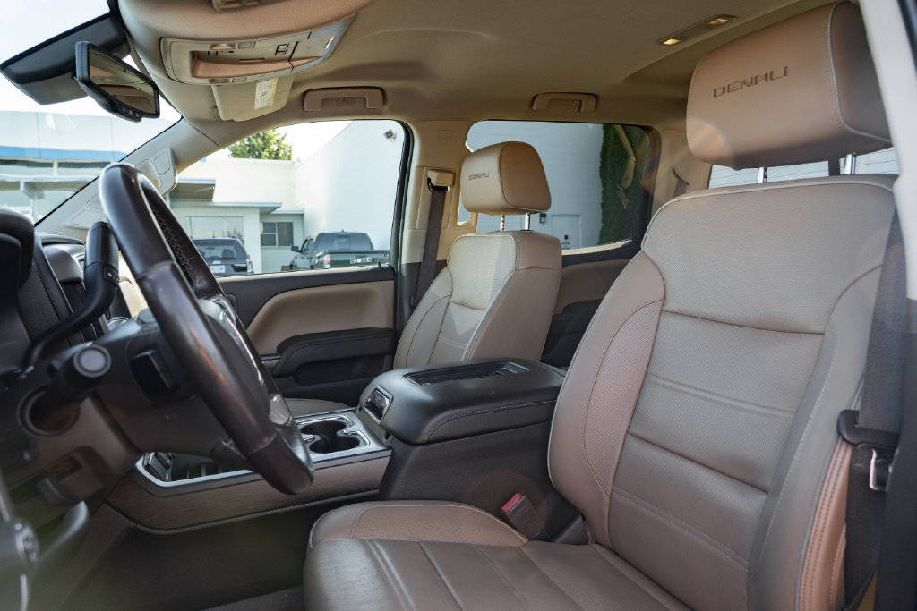 Used 2017 GMC Sierra 1500 Denali AWD/4WD image 24