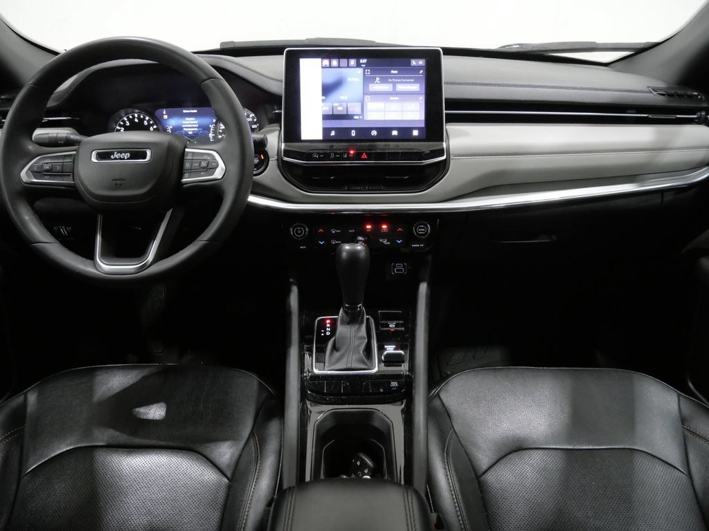 Used 2023 Jeep Compass Limited AWD/4WD image 10