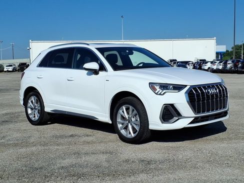 Used 2024 Audi Q3 2.0T Premium AWD/4WD image 1