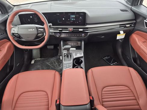 New 2026 Kia Sportage SX image 13