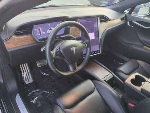 Used 2020 Tesla Model S Long Range image 10