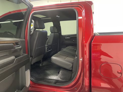 Used 2024 Chevrolet Silverado 1500 High Country image 13