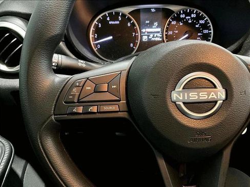 Used 2024 Nissan Versa S w/ Trunk Package FWD image 20