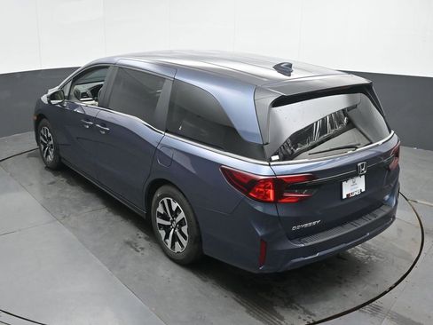 Used 2025 Honda Odyssey EX-L image 32