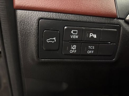 Used 2019 MAZDA CX-9 Signature image 16