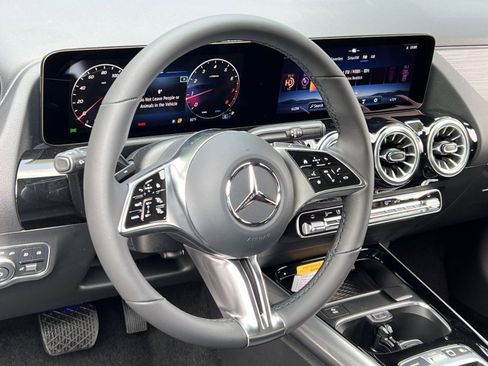 Certified 2026 Mercedes-Benz GLA 250 4MATIC image 14