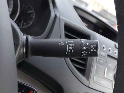 Used 2014 Honda CR-V LX image 18