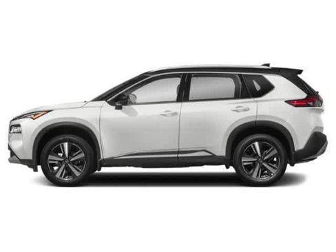 Used 2023 Nissan Rogue SL image 3