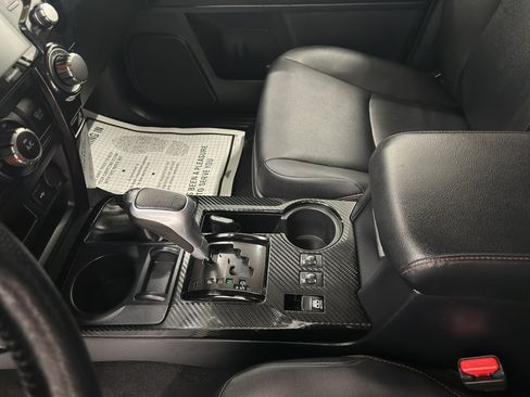 Used 2024 Toyota 4Runner TRD Off-Road Premium image 20