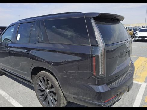 Certified 2025 Cadillac Escalade Sport Platinum w/ LPO, ONYX Package image 2