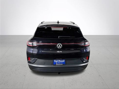 Certified 2025 Volkswagen ID.4 Pro AWD/4WD image 8