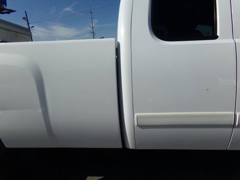 Used 2007 Chevrolet Silverado 2500 LT image 36