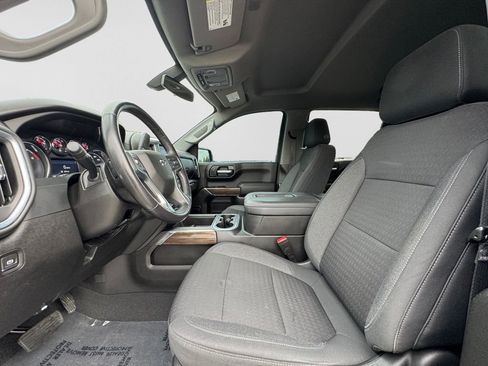 Used 2021 Chevrolet Silverado 1500 LT Trail Boss w/ Bed Protection Package AWD/4WD image 17