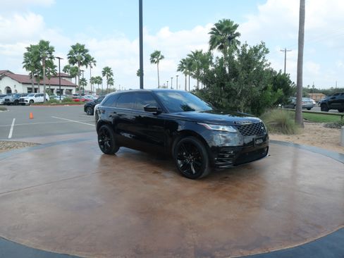 Used 2023 Land Rover Range Rover Velar R-Dynamic S image 1