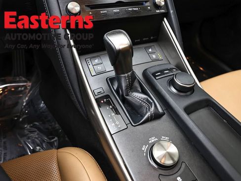 Used 2018 Lexus IS 300 AWD w/ Comfort Package image 13