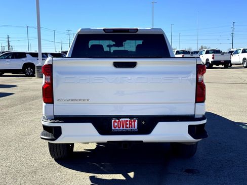 Used 2022 Chevrolet Silverado 1500 Custom image 7