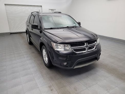 Used 2017 Dodge Journey SXT image 13