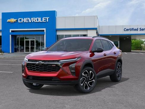 New 2026 Chevrolet Trax RS w/ Sunroof Package FWD image 6