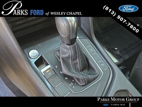 Used 2021 Volkswagen Tiguan SE R-Line image 25
