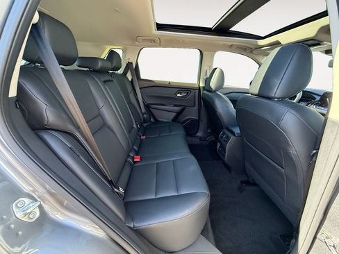 Used 2023 Nissan Rogue SL w/ SL Premium Package AWD/4WD image 23